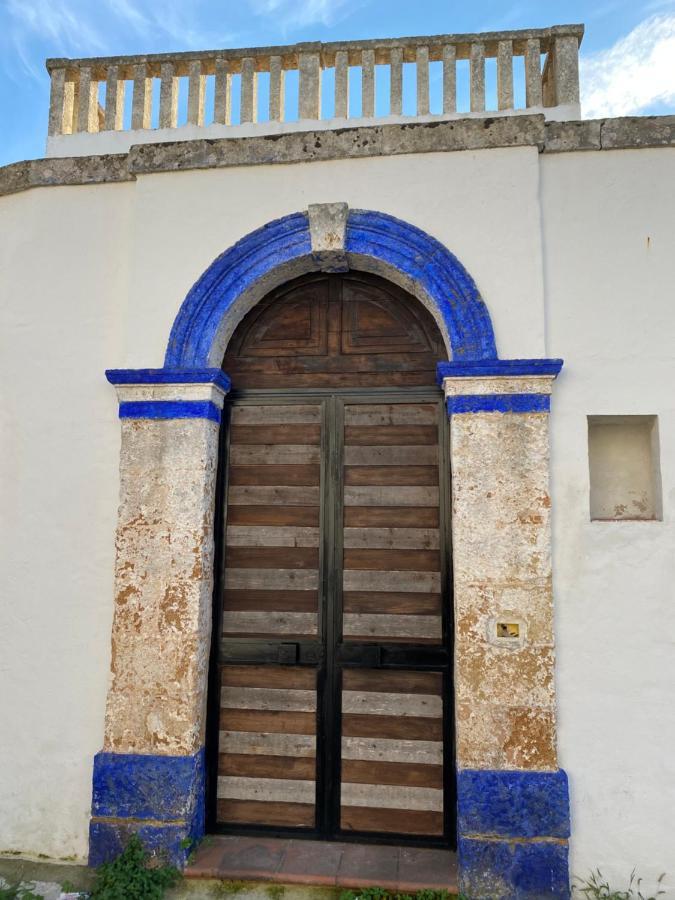 Ca Strignano Suite, Typical House Кастриняно дел Капо Екстериор снимка