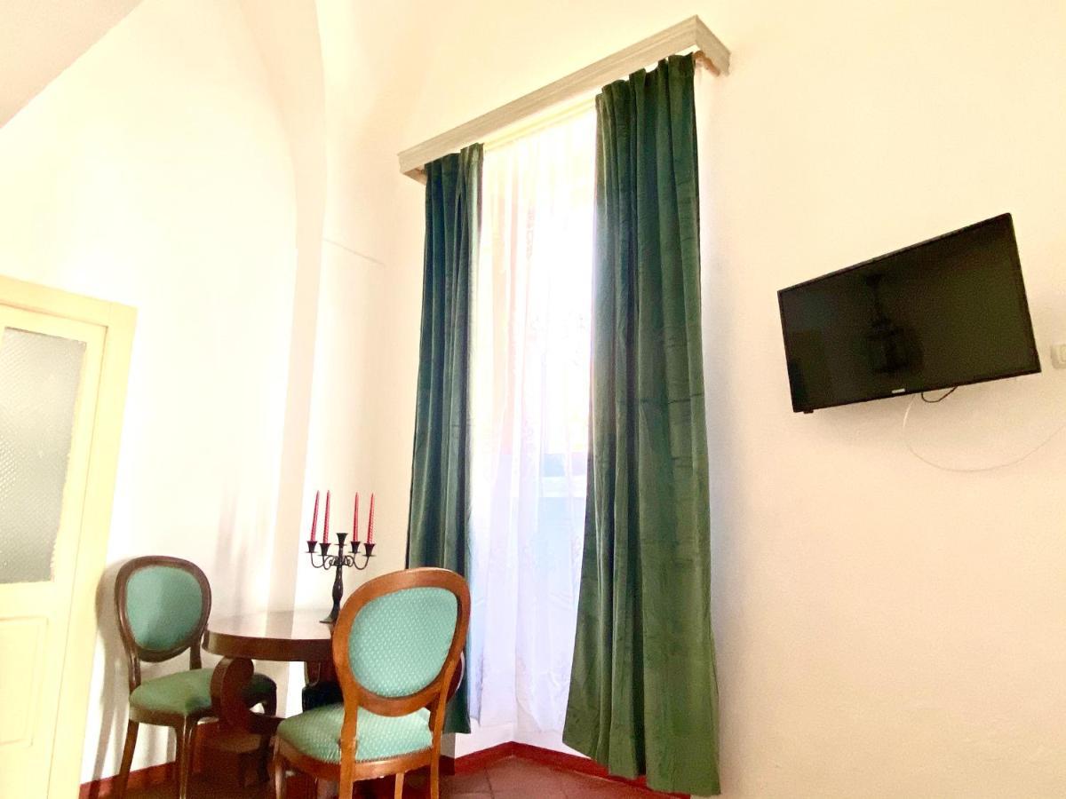 Ca Strignano Suite, Typical House Кастриняно дел Капо Екстериор снимка